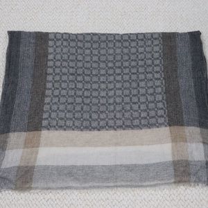 Accessories - Gray Exclusive Cashmere Handmade in Nepal Scarf Accessories - Gray Exclusive Cashmere Handmade in Nepal Scarf